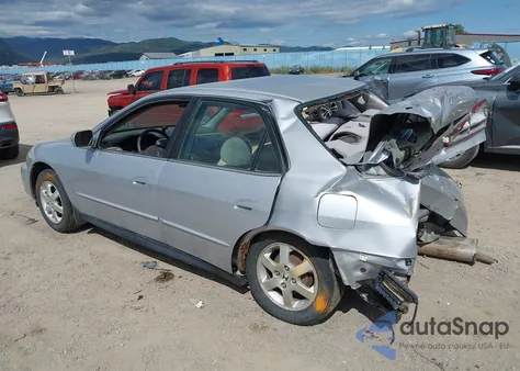 2001 Honda Accord 2.3 Lx from USA, damaged, VIN 1HGCG56441A815752